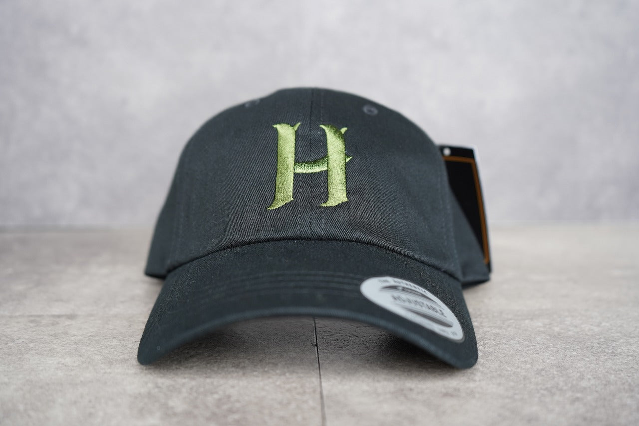 “Old English” H Cap(ブラック / グリーン / サンドカーキ)